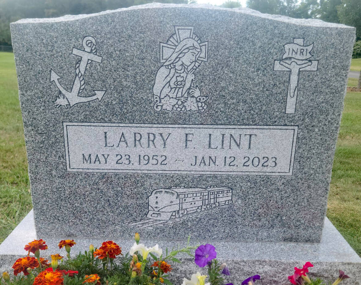 Lint-Larry-1.jpg